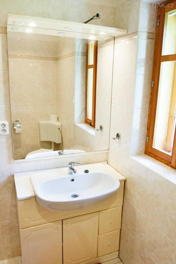 Chata Sedmidomi Lučany nad Nisou Extérieur photo